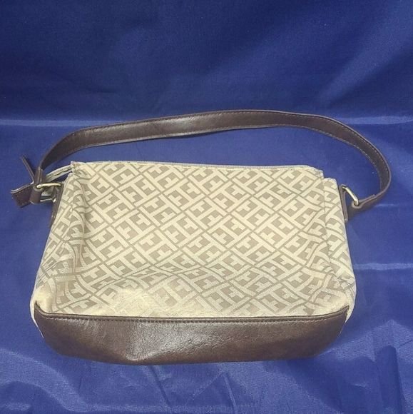 Tommy Hilfiger Purse, 10x8 inch - Picture 3 of 4
